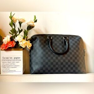 Authentic Louis Vuitton damier graphite documents bag